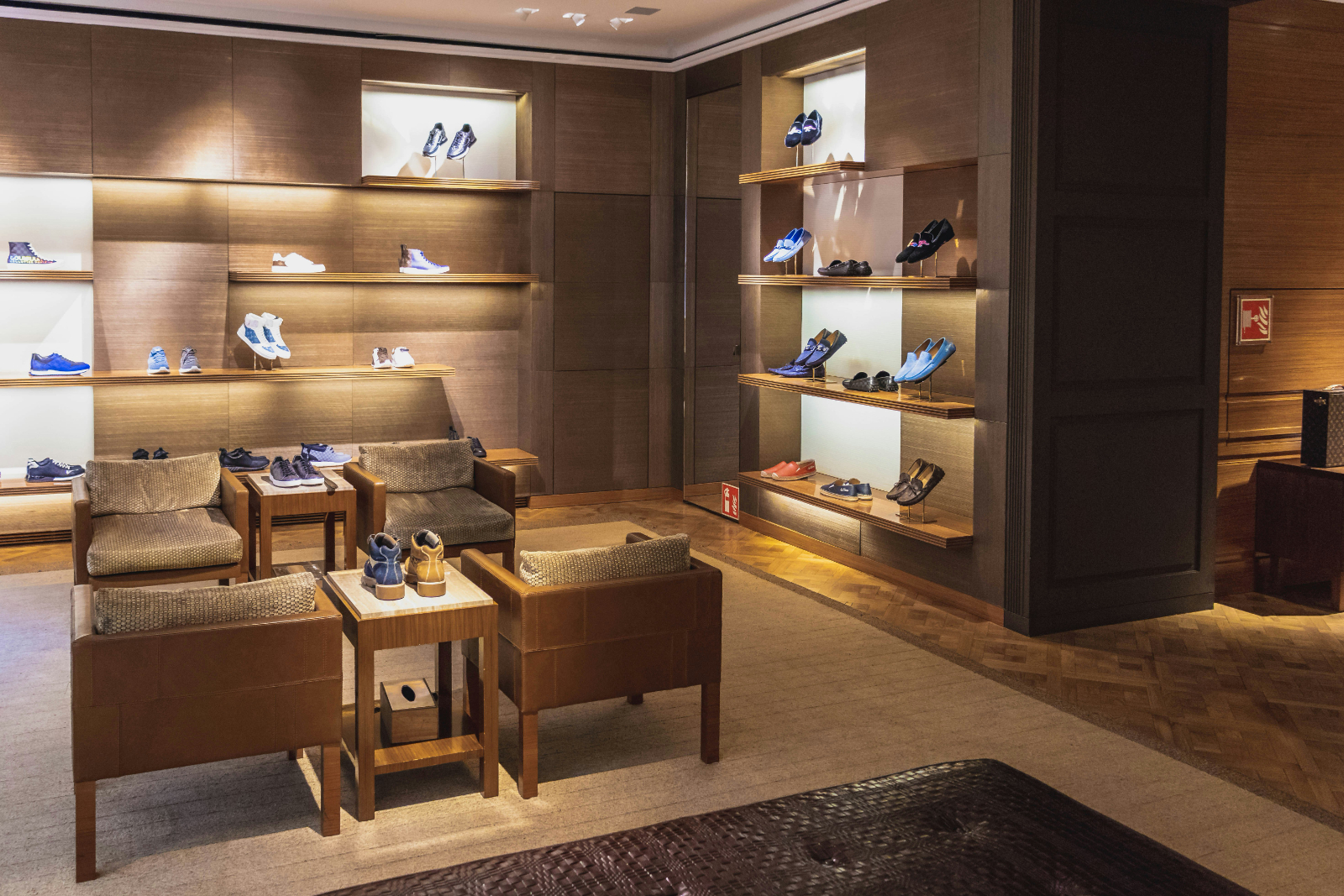 Specialty shoe store wall display with footwear